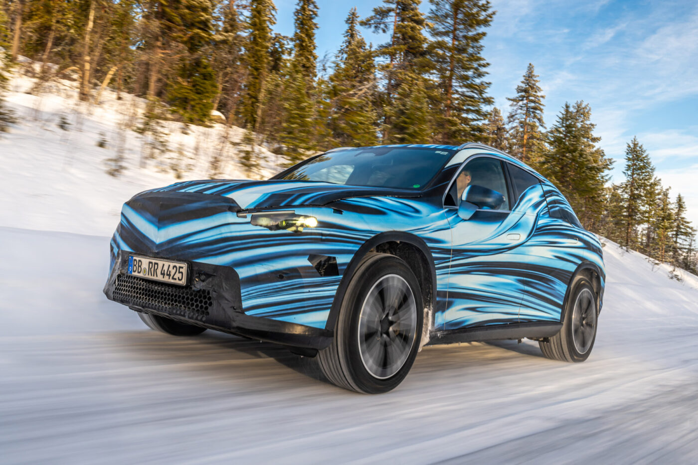 mercedes benz glc eq prototype winter review geiger 2025 10 mercedes benz glc eq prototype winter review geiger 2025 10